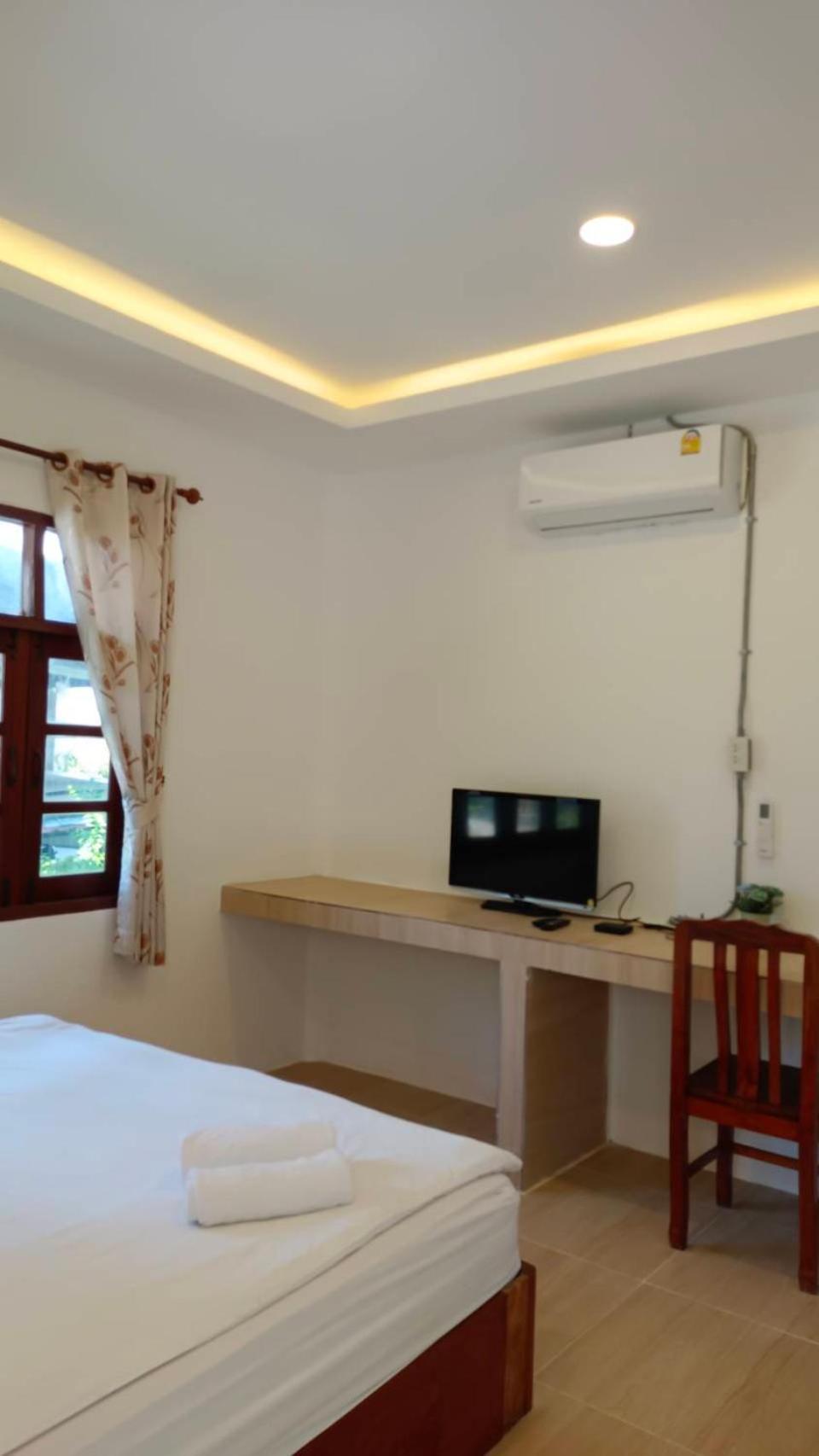 Pai Family House Hotel Exterior photo